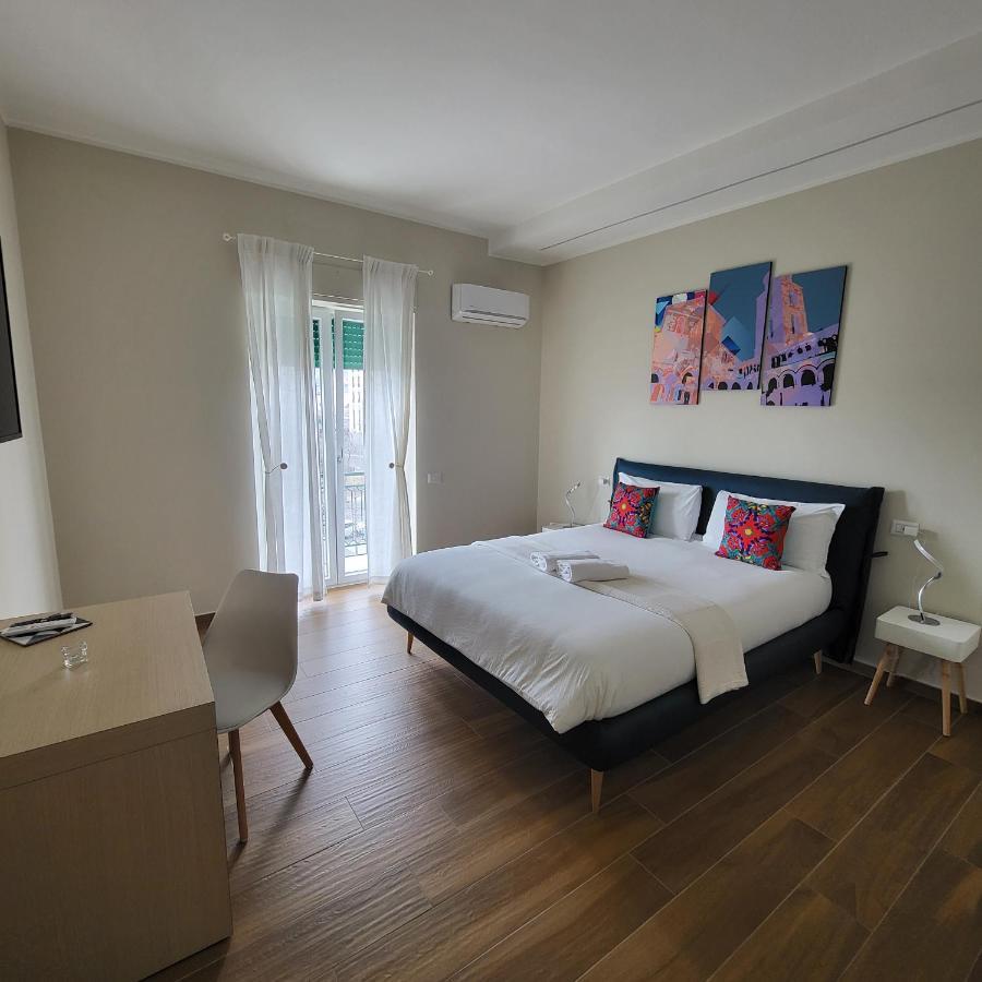 B&B Salerno Urban Suite 57 Extérieur photo