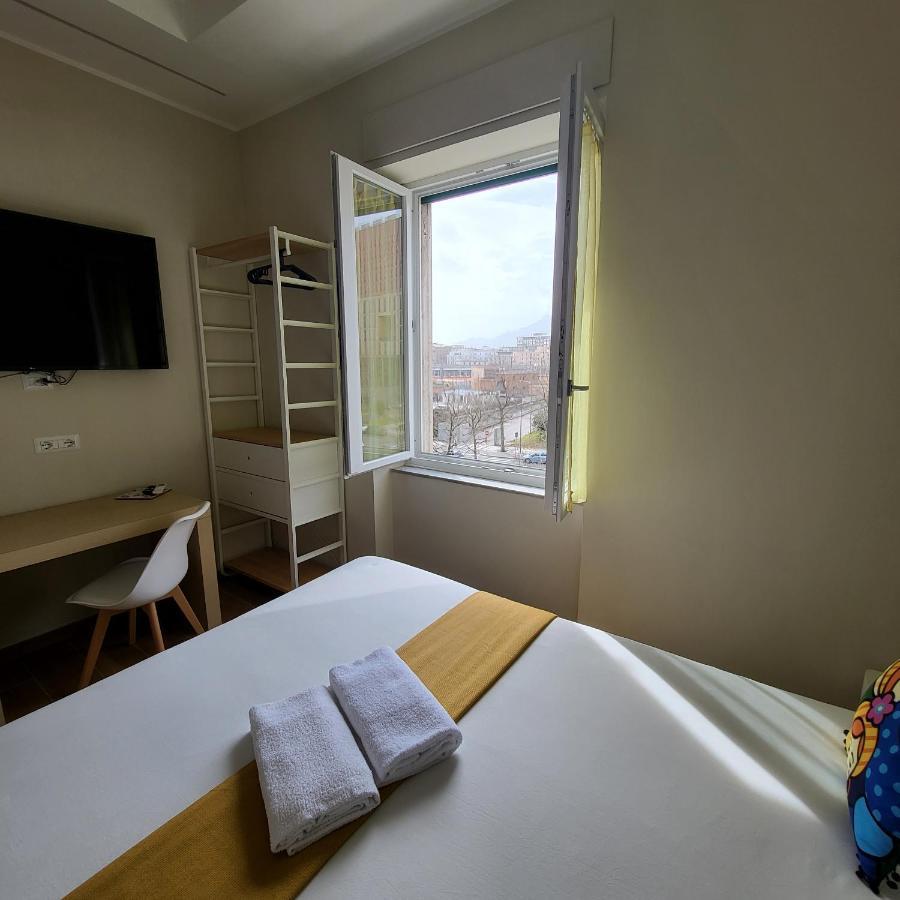 B&B Salerno Urban Suite 57 Extérieur photo