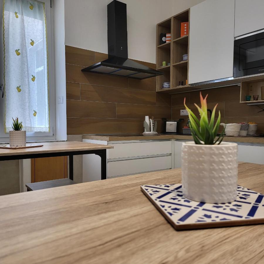 B&B Salerno Urban Suite 57 Extérieur photo
